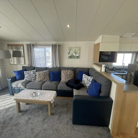 2 Bedroom Caravan, Edi Rita, Robin Hood, Pet Friendly Meliden Exterior photo