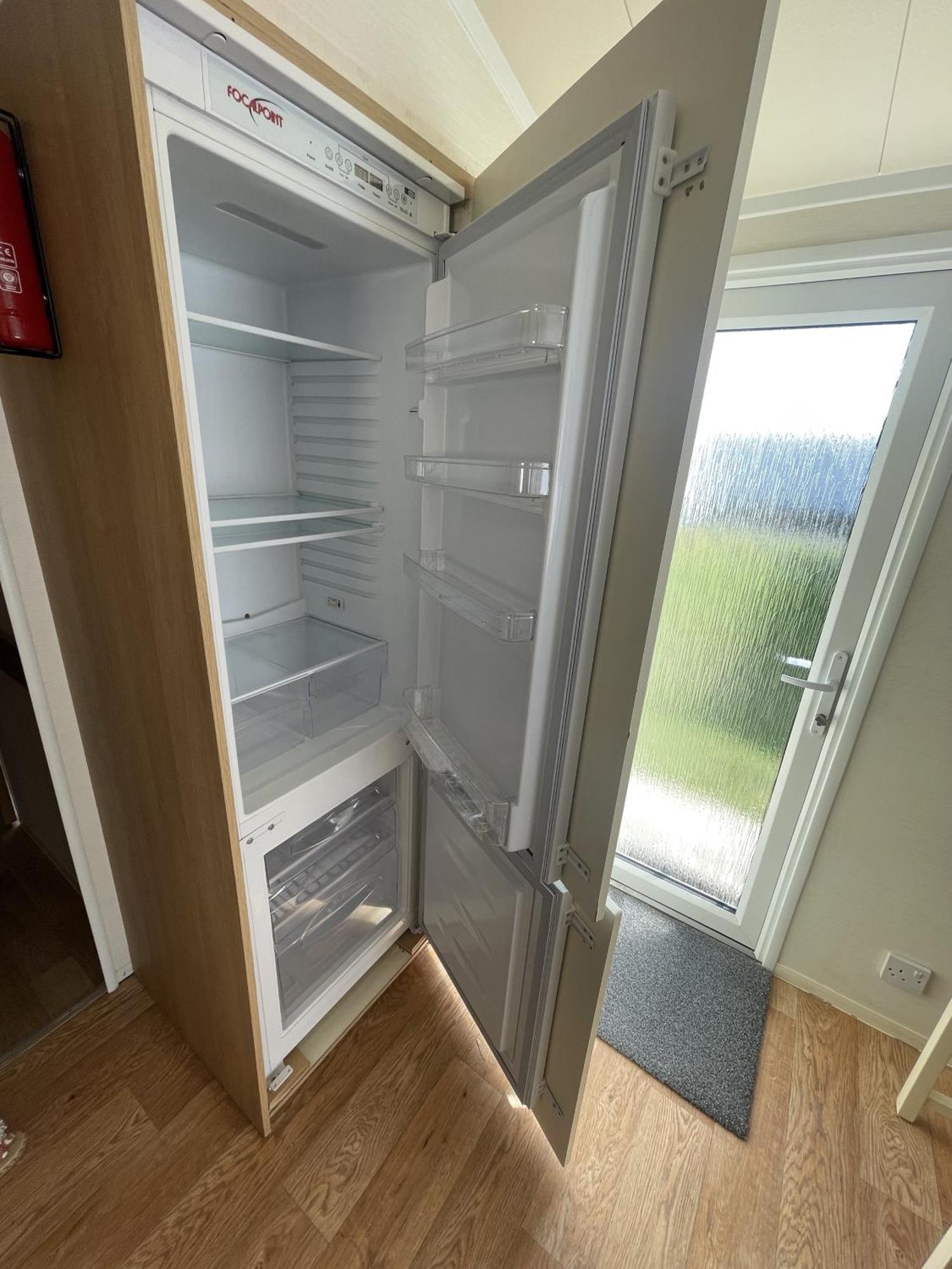 2 Bedroom Caravan, Edi Rita, Robin Hood, Pet Friendly Campsite *